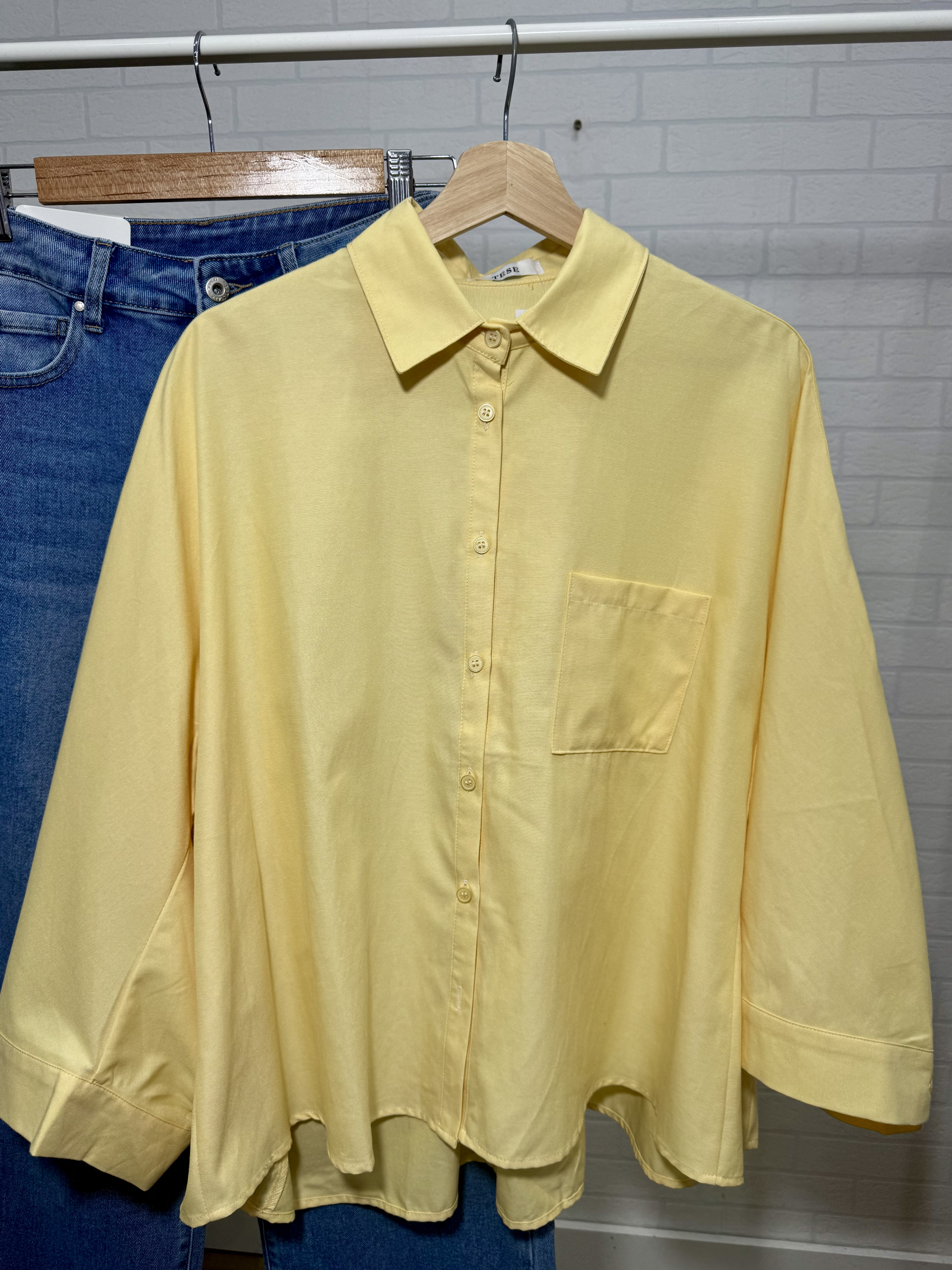 CAMISA OVER AMARILLA